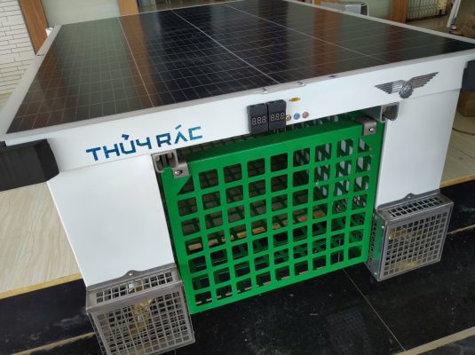 Sài Gòn Xanh - Chế tạo thành công robot thu gom rác dưới nước sử dụng năng lượng mặt trời